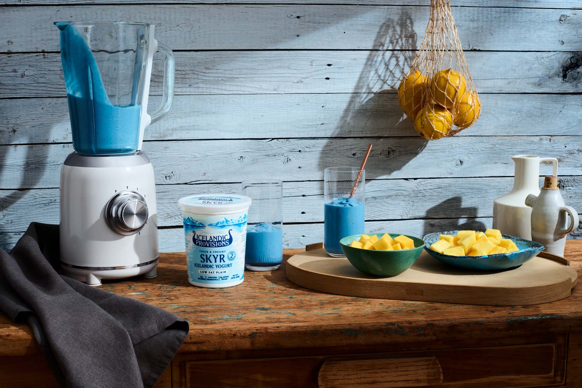 IcelandicProvisions_BlueLagoonSmoothie_0475_Main_V3